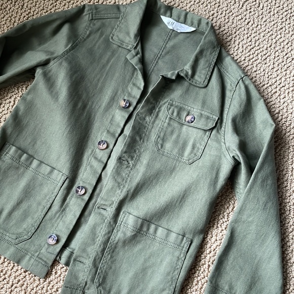 H&M shirt jacket size 6 (unisex ) - Picture 2 of 4